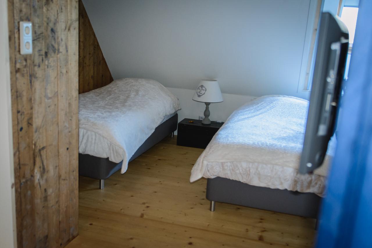 Bed and Breakfast Unia Zathe Ee Екстер'єр фото